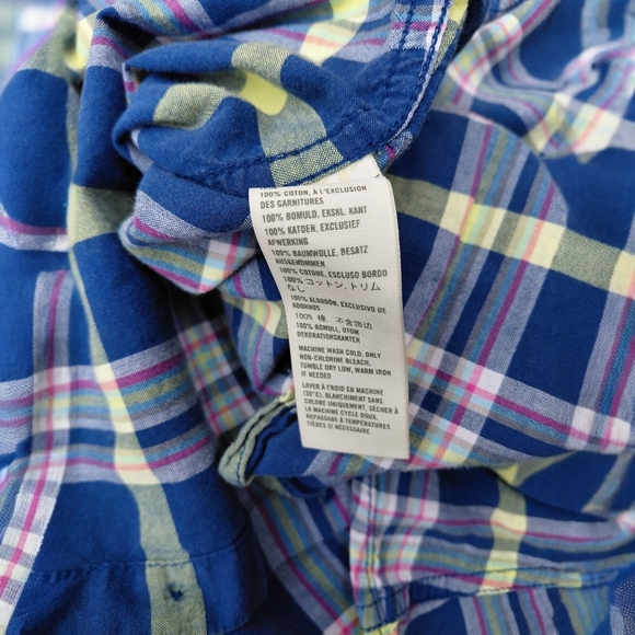 Hollister Blue and Green Casual Button Down Shirt - Picture 6 of 6